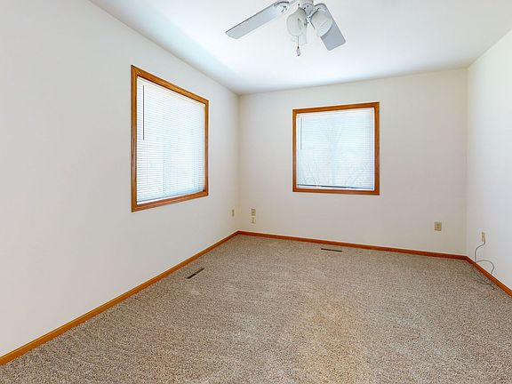 3rd image of 1504 Glenn Pl #C