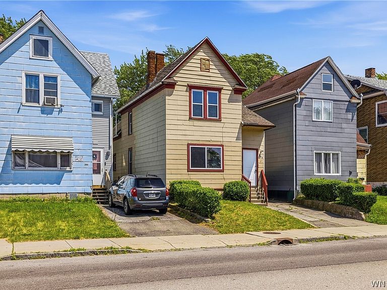 Listing photo 3