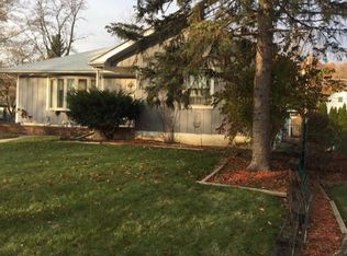 14 N Wabash Ave, Glenwood, IL
