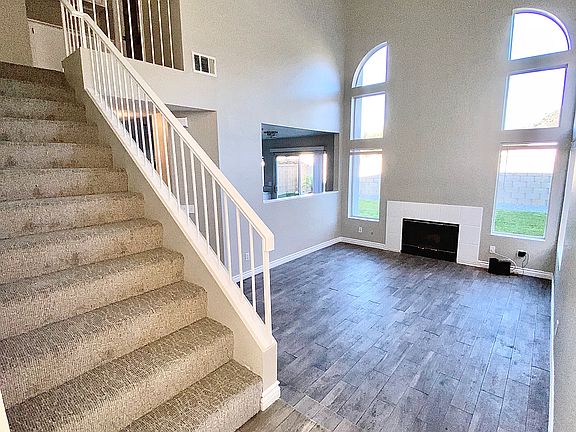 Entry way into sunken living room
