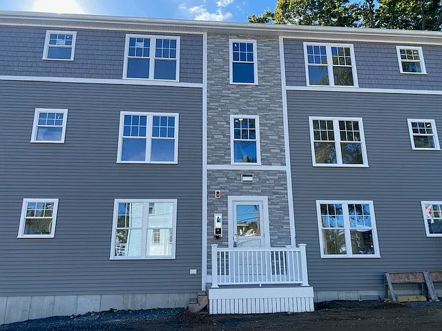 1 Tremont St #14 — Photo 12