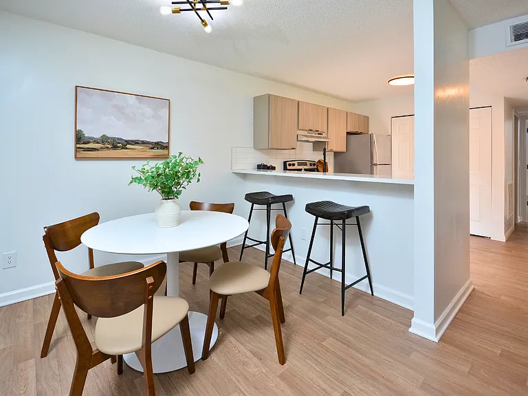 Enclave at North Point — Photo 10