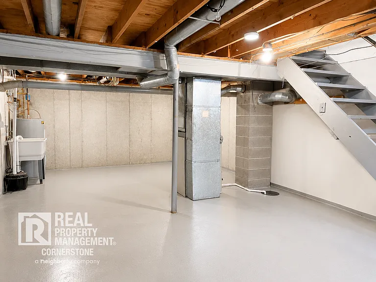 Welcome to Hickory Hills Apartments — Photo 14