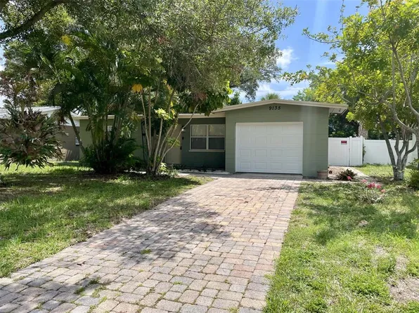 9135 54th St N, Pinellas Park, FL 33782
