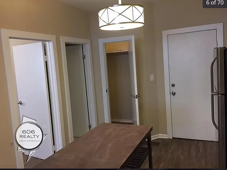 Lincoln Park Apartments on Clybourn! — Photo 6