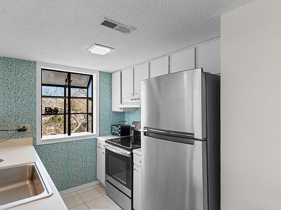 5th image of 351 Lake Arrowhead Rd. #24-396