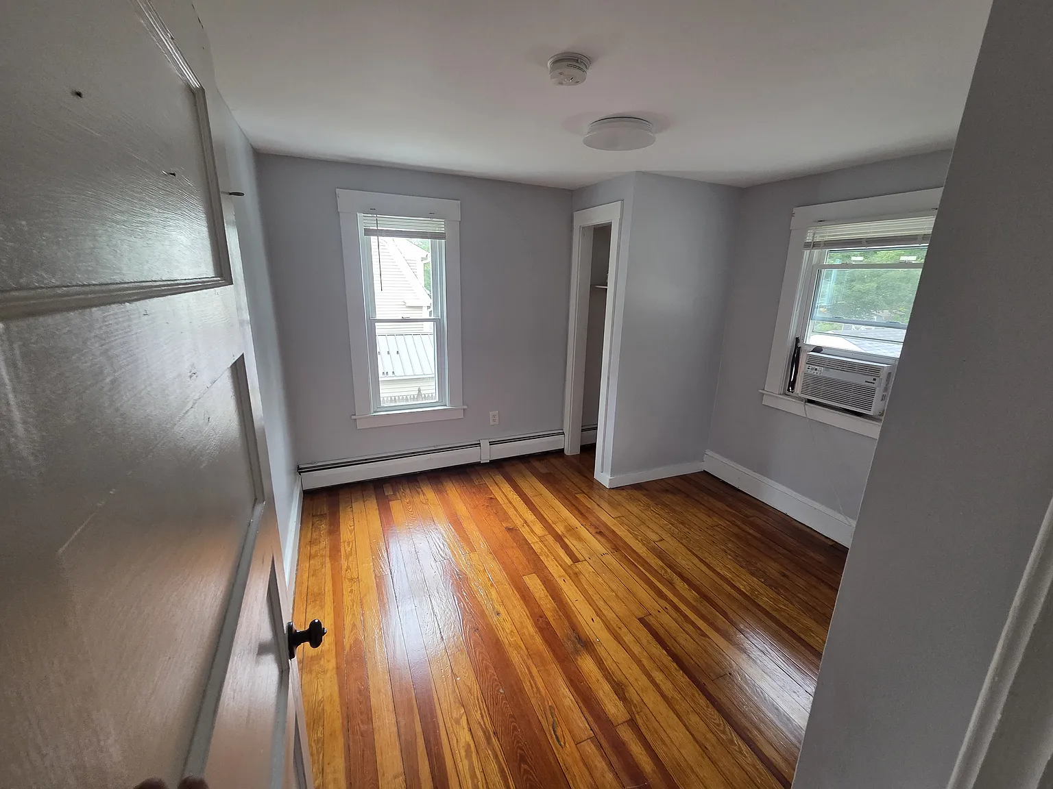 3 bed, 1.5 bath, 1200 sqft, $2,850 — Photo 4