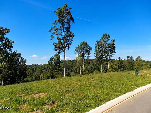 3rd image of 35 Graystone Shls Lot 35