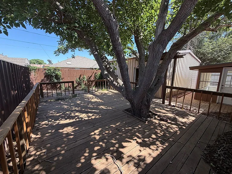 5103 San Antonio Ave — Photo 37