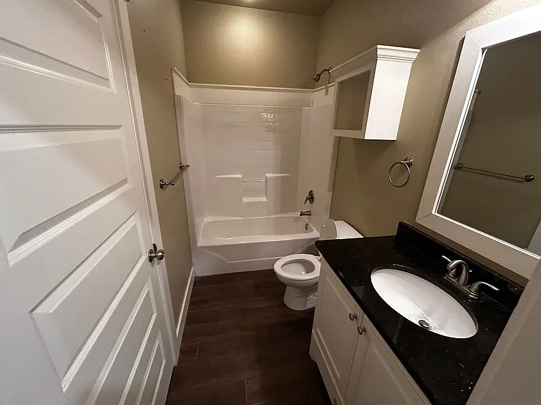 1209 Pinot Dr — Photo 12