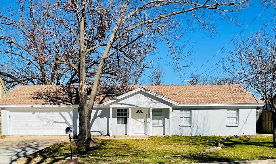 1st image of 521 Merrill Dr