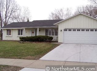 8325 W 104th St, Minneapolis, MN 55438