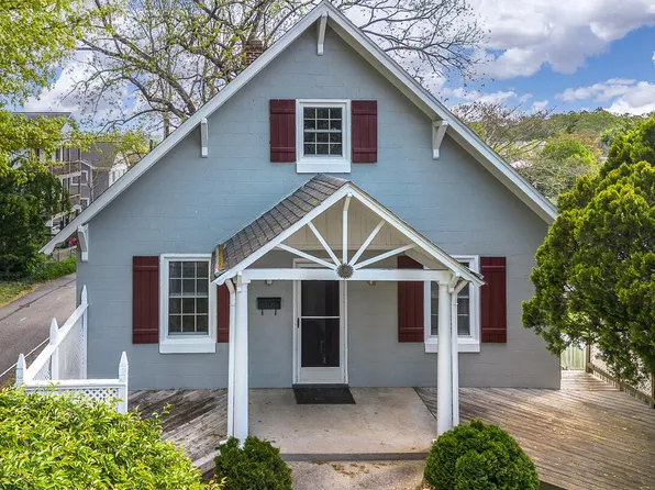 110 E McDowell St, Lexington, VA 24450