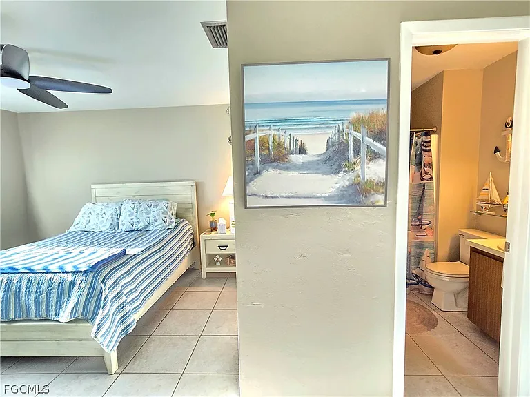 3303 Prince Edward Island Cir #4 — Photo 10