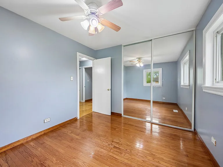 670 Lakeview Ln — Photo 29