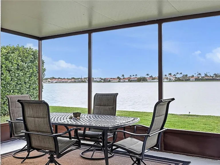 7287 Mill Pond Cir — Photo 38