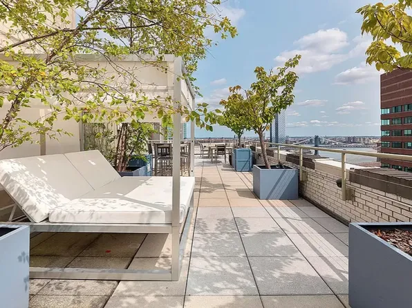 99 John Street image 9 of 11