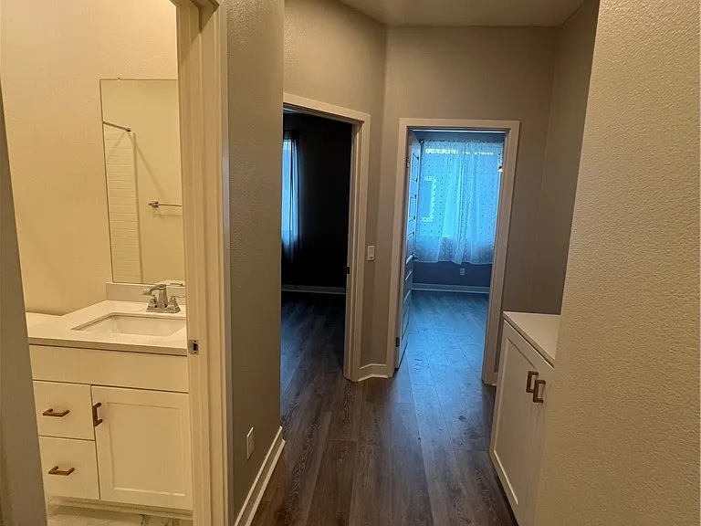 7358 Parker Ln — Photo 14