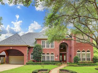45 Martins Way, Sugar Land, TX 77479