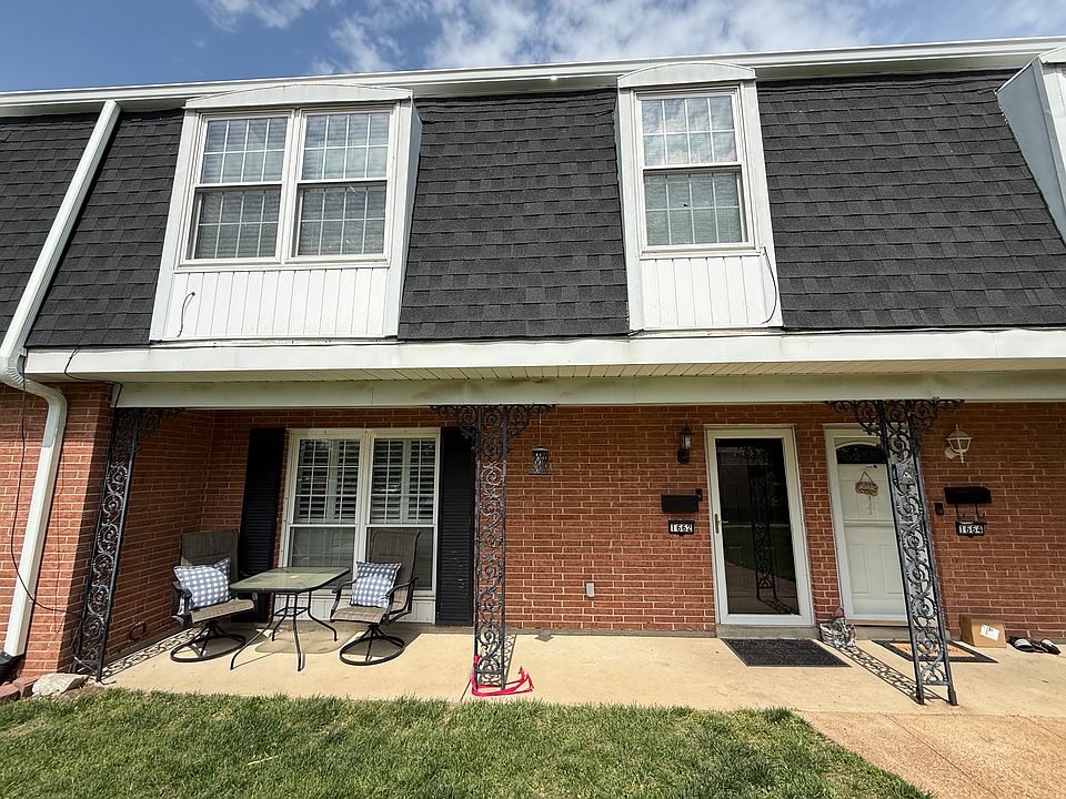1st image of 1662 Herault Pl