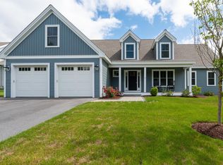 7 Oldfield Rd, Nashua, NH 03060