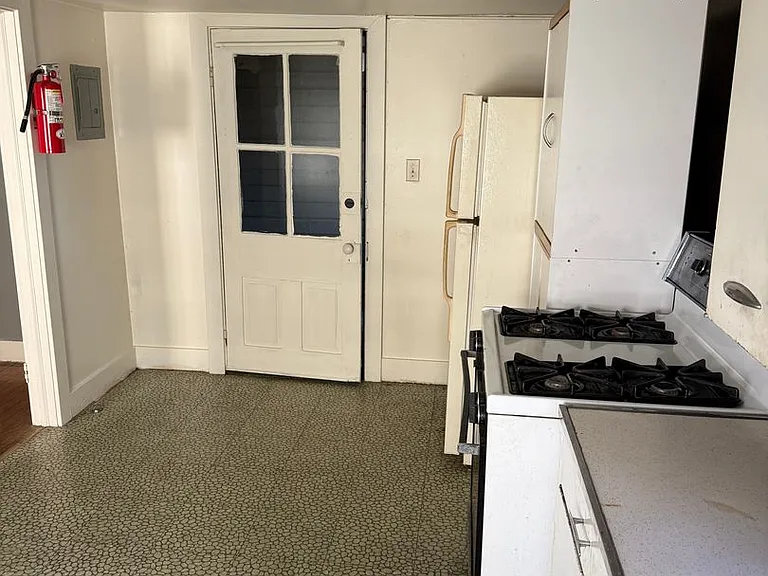 20-22 S Prince St #24 — Photo 5