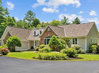 1559 Main St, Acushnet, MA 02743