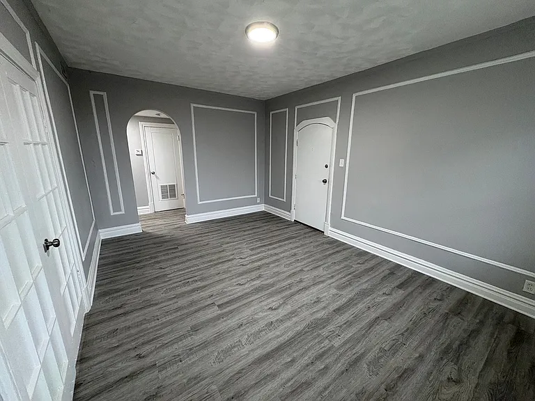 5345 Cabanne Ave — Photo 70