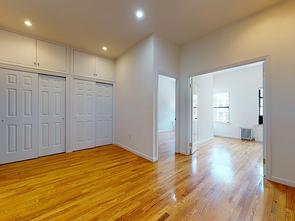 5th image of 96 3rd Ave APT 4F