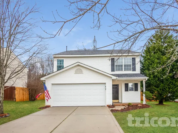 619 Overlook Rd, Lowell, NC 28098