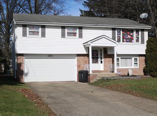 1890 Oles Ave, Youngstown, OH 44514