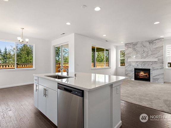 2nd image of 7355 86th Drive NE #29