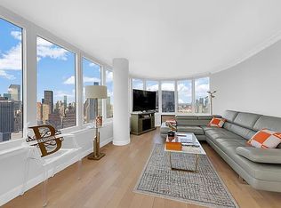 330 E 38th St APT 48E, New York, NY