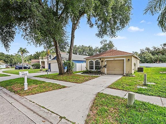 2nd image of 9823 Morris Glen Way