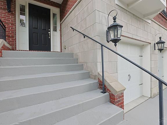 3rd image of 5349 Grand Vista Ct