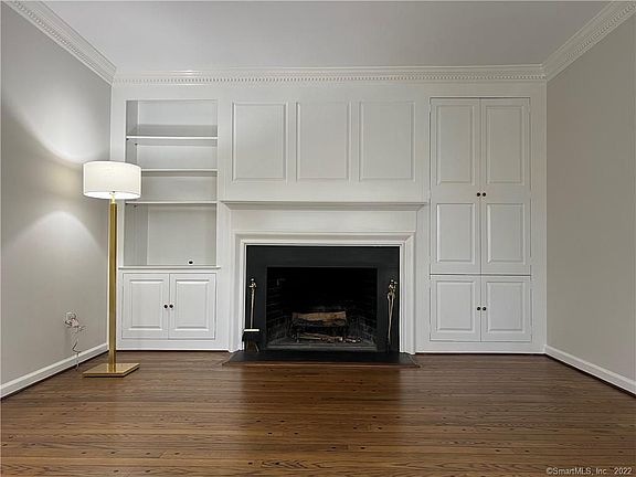 4th image of 312 Elm St APT 51