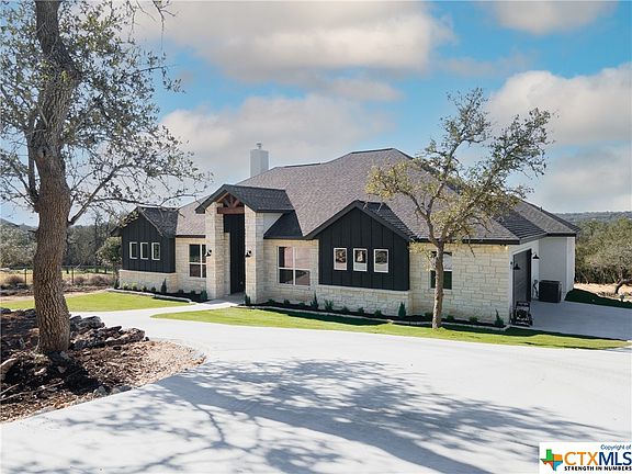 2nd image of 518 Paradise Hls
