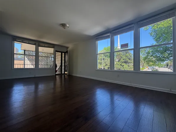 3831 W End Ave APT 2, Nashville, TN 37205