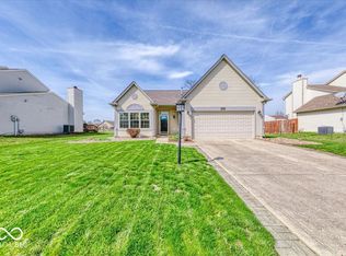 502 Alton Dr, Greenwood, IN