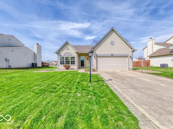 502 Alton Dr, Greenwood, IN 46143