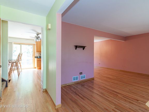 3rd image of 12119 W Meadowland Dr