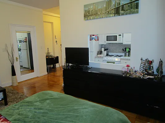 Rented by Rita S Citrin, LREB | media 40