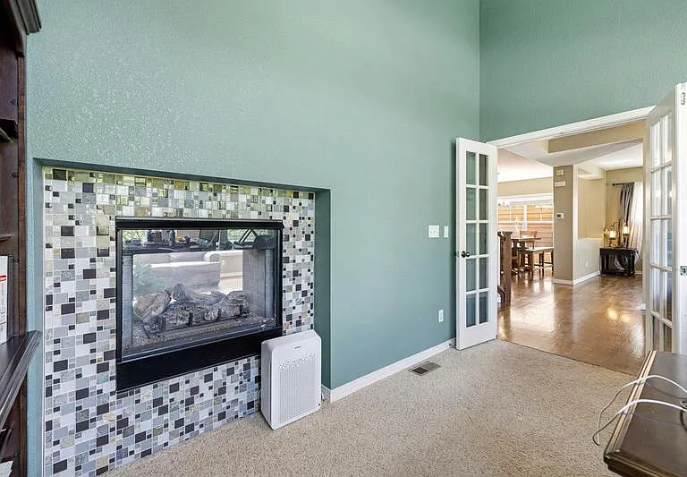 14141 Fairwind Ln — Photo 4