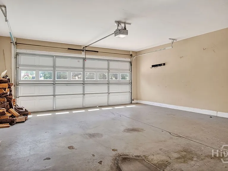 354 E Creek Bnd — Photo 40