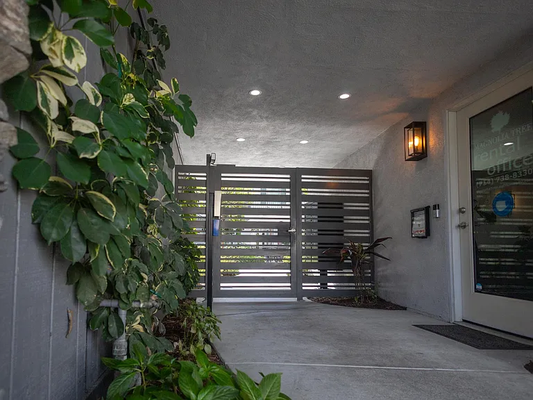 Magnolia Tree Apartments — Photo 24