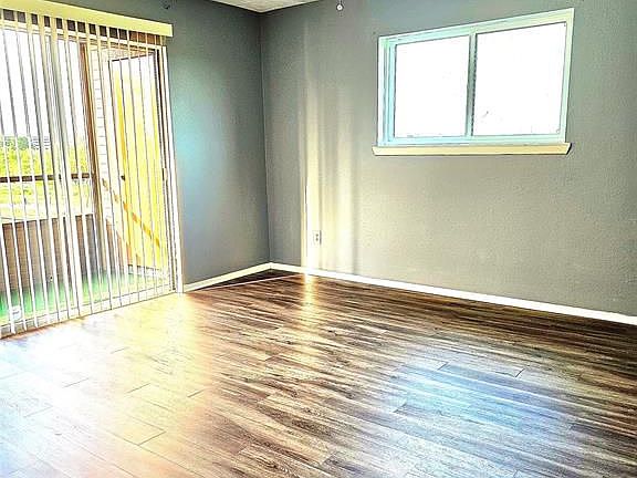 5th image of 10555 Turtlewood Ct Unit 1205