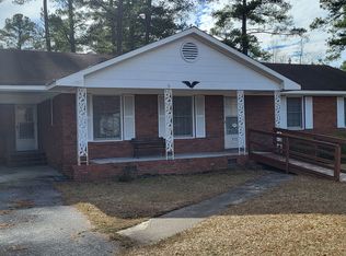 172 Forest Rd, Lumberton, NC 28358