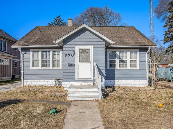 970 Monroe St, Benton Harbor, MI 49022