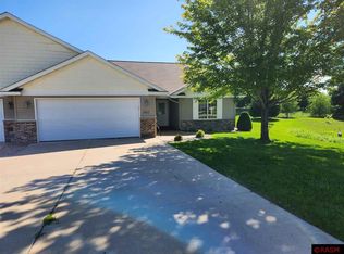 140 Quail Path, Mankato, MN 56001
