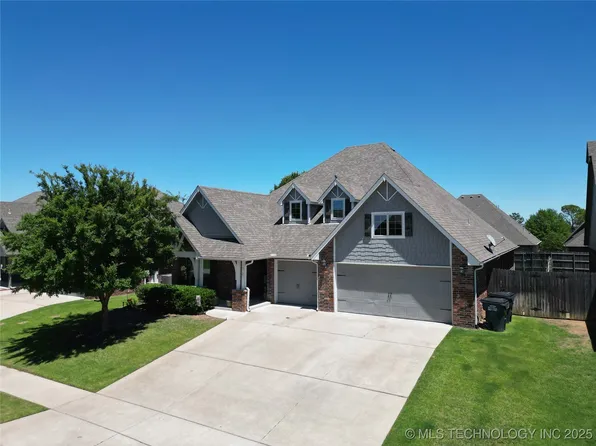 14727 S Urbana Ave, Bixby, OK 74008